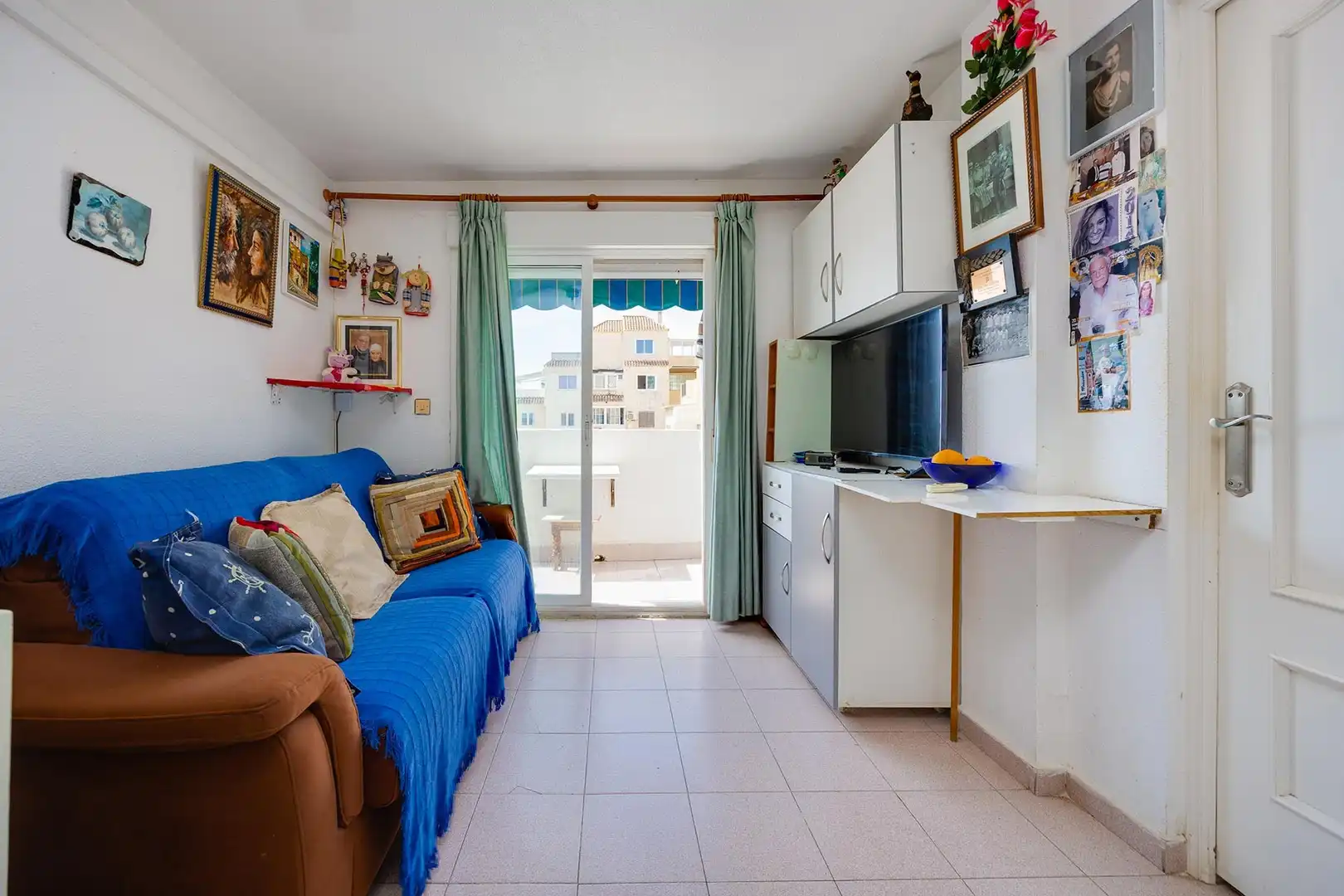 Living room of Apartments for sale in Torrevieja  with Air Conditioner, Balcony and Community pool