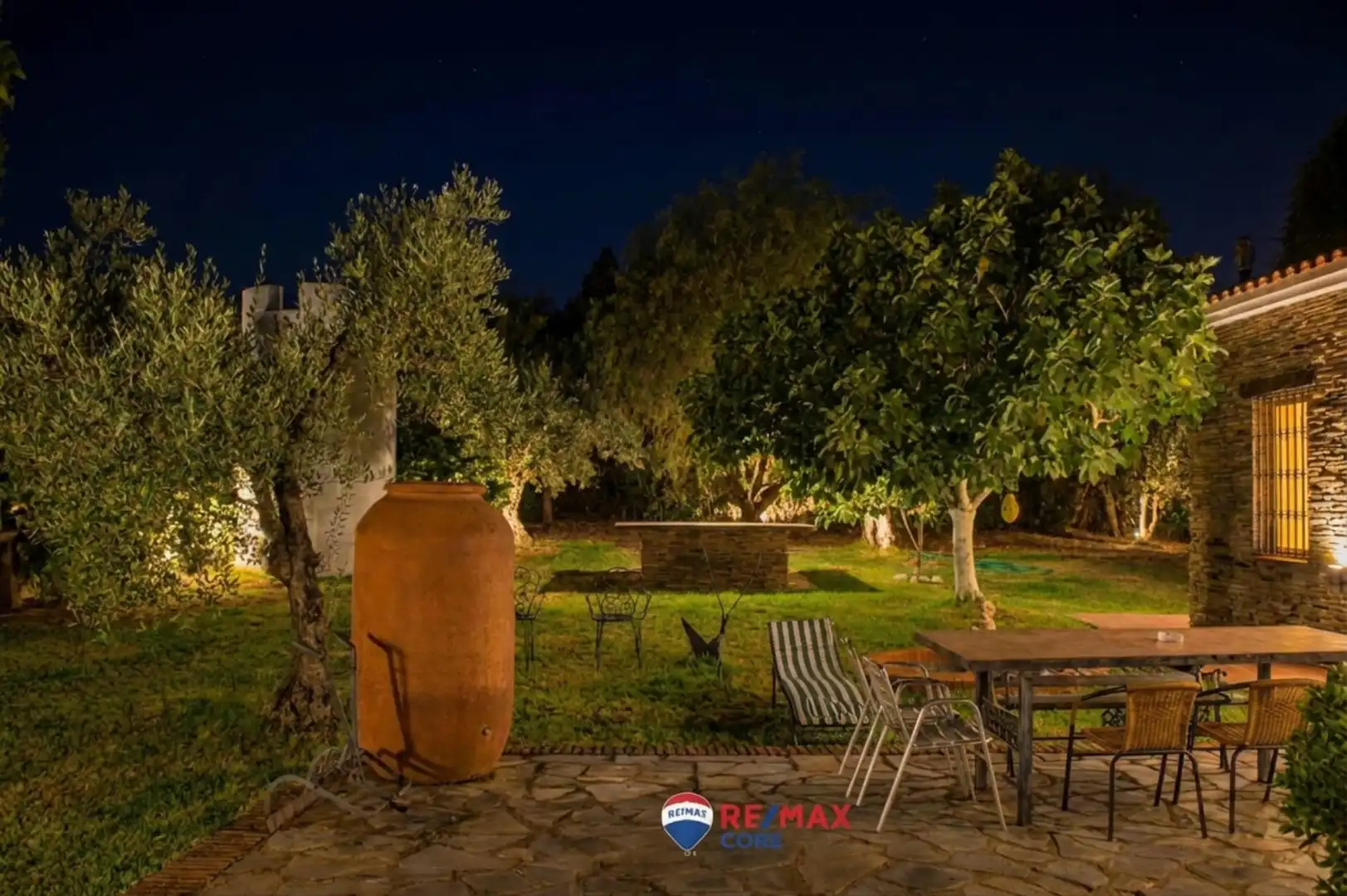 Jardí de Casa o xalet en venda en Puebla de Obando amb Aire condicionat, Calefacció i Jardí privat