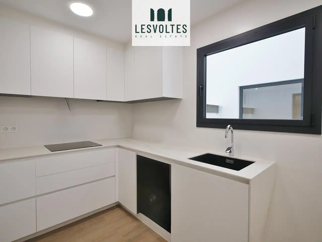 Kitchen of Flat for rent in Palafrugell  with Parquet flooring
