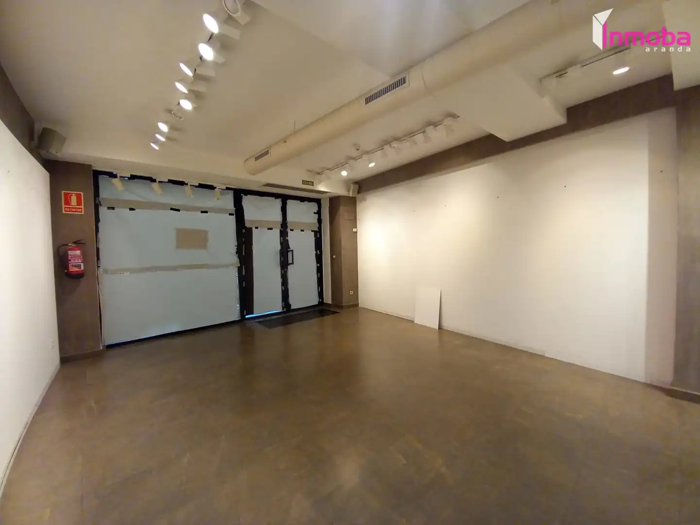 Commercial properties for rent in Aranda de Duero  with Heating, Internet and Alarm