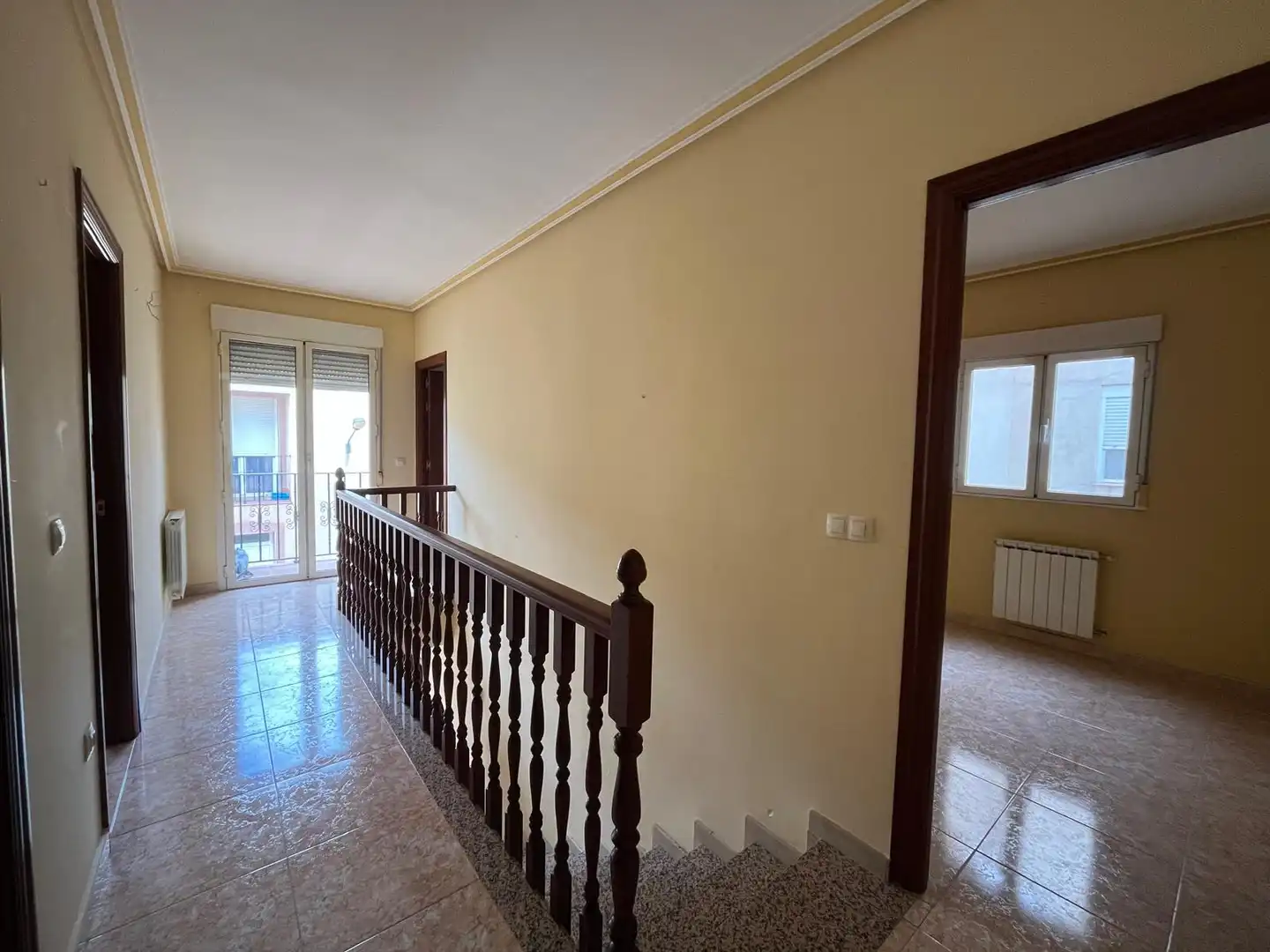 Casa adosada en venta en Argamasilla de Alba con Alarma