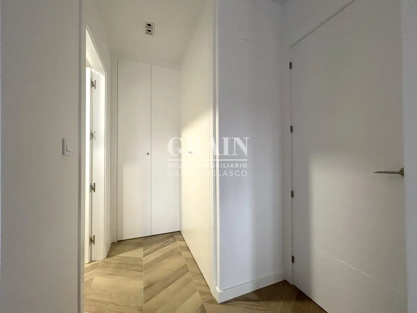 Habitación de Piso de alquiler en Albacete con Calefacción, Terraza y Piscina