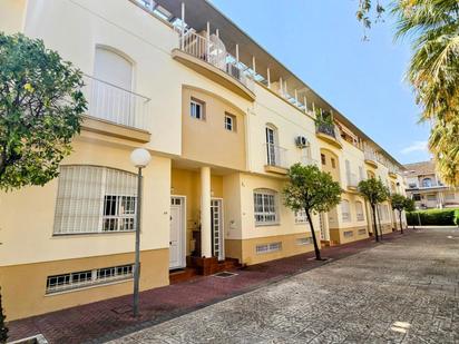 Exterior view of Single-family semi-detached for sale in Jerez de la Frontera  with Air Conditioner, Heating and Parquet flooring