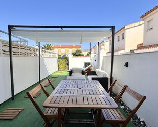 Terrassa de Casa adosada en venda en Mont-roig del Camp amb Piscina