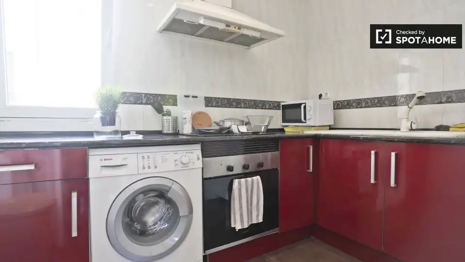 Cocina de Piso de alquiler en Madrid con Aire acondicionado, Calefacción y Amueblado