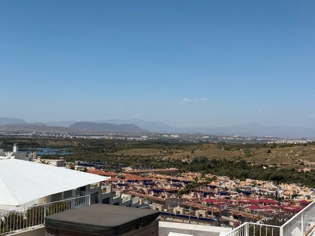 Vista exterior de Apartament en venda en Santa Pola amb Aire condicionat, Terrassa i Moblat