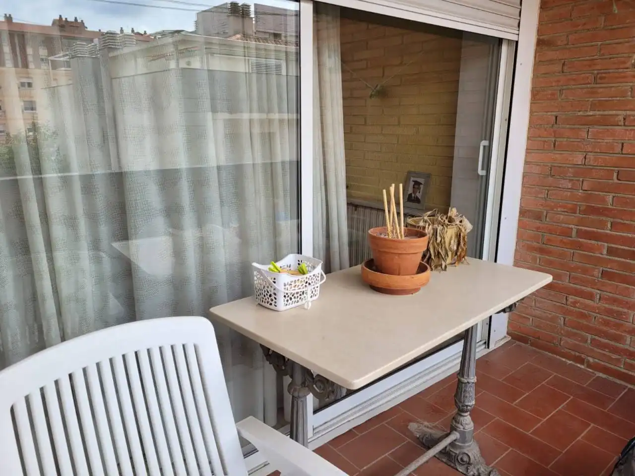 Flat with terrace for sale in Calle Agricultura