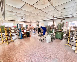 Nau industrial en venda en Petrer