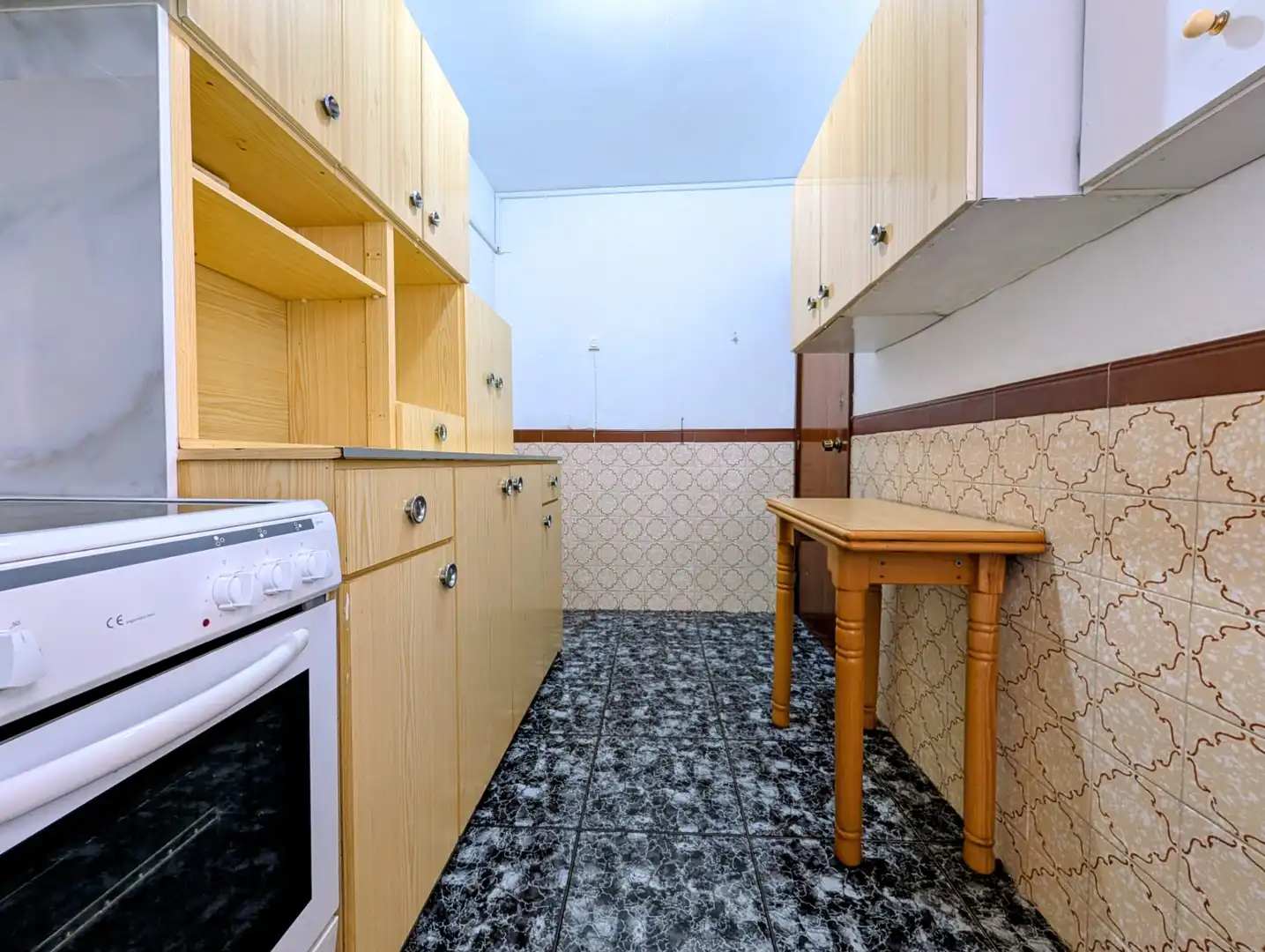 Kitchen of Flat for sale in Cornellà de Llobregat  with Furnished and Alarm