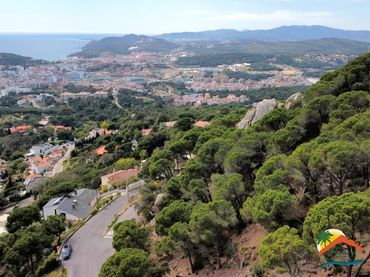 Terrain résidentiel à vendre à Carrer Santiago Rusiñol 19