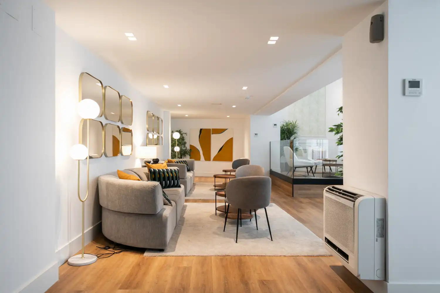 Sala de estar de Piso de alquiler en Valencia con Aire acondicionado, Calefacción y Jardín privado