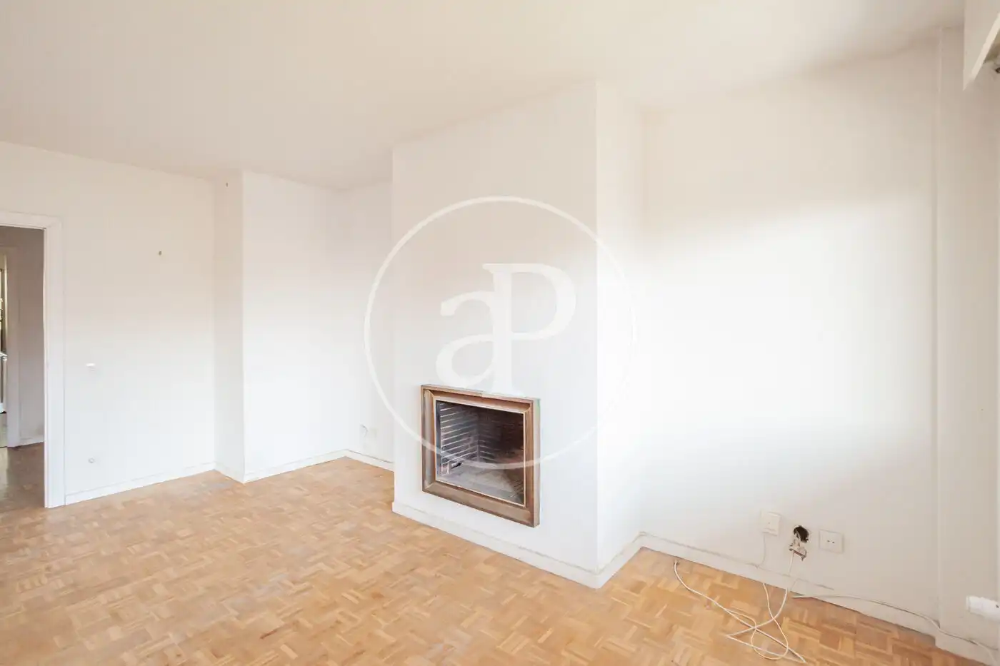 Living room of Flat for sale in Majadahonda  with Heating, Private garden and Terrace