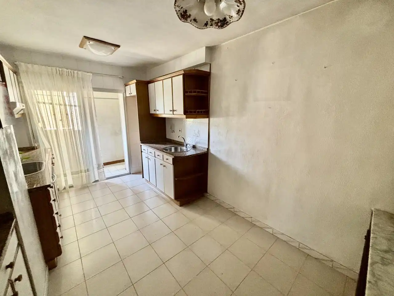 Kitchen of Flat for sale in Zaragoza  with Air Conditioner, Heating and Terrace