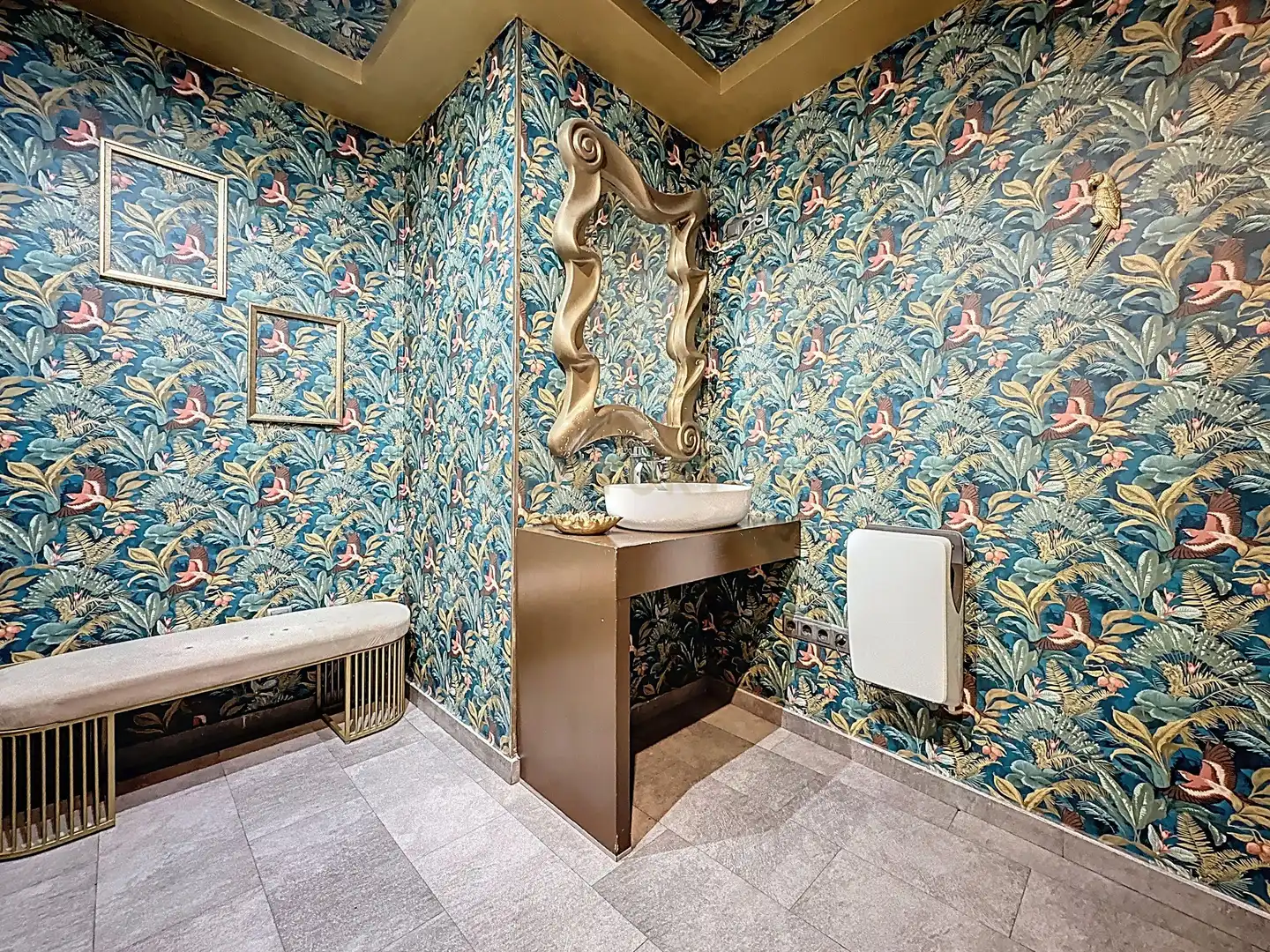 Bathroom of Commercial properties for sale in Torrevieja  with Air Conditioner