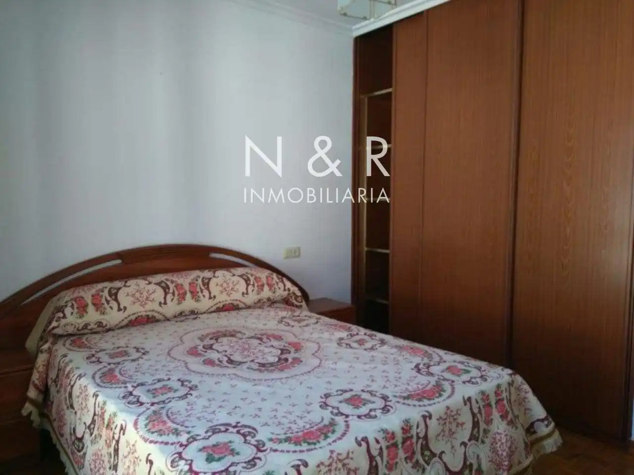 Flat with lift to rent in ANXERIZ