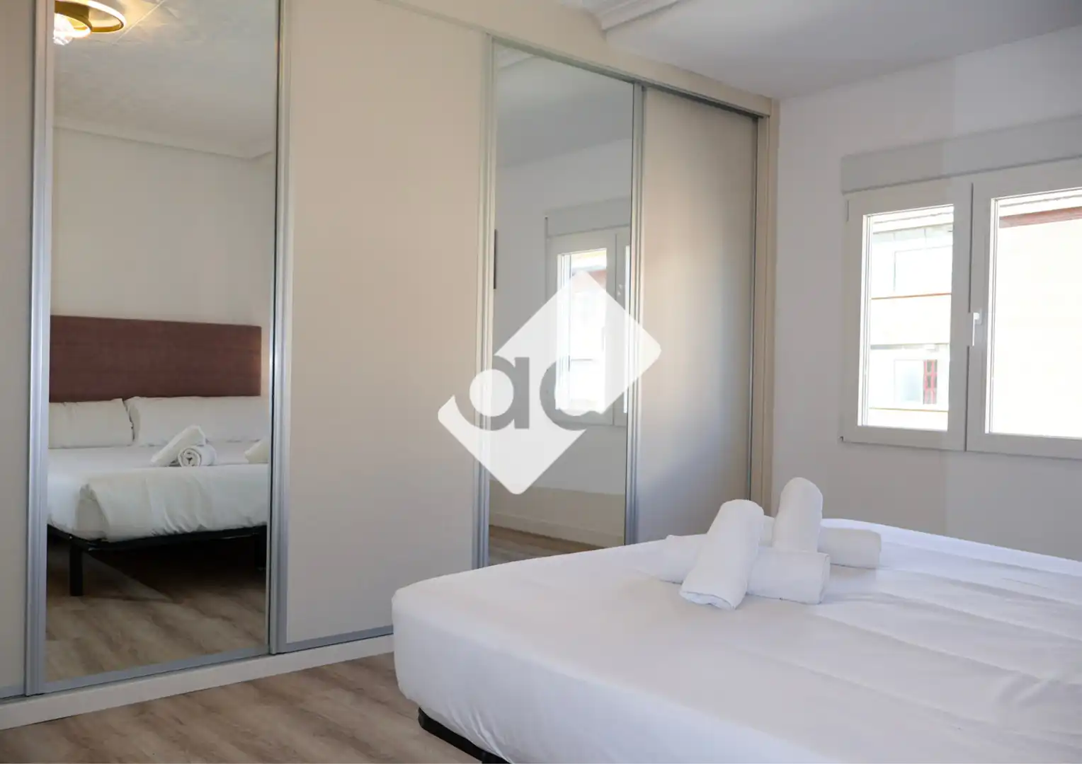 Habitación de Apartamento de alquiler en Valencia con Aire acondicionado, Calefacción y Parquet