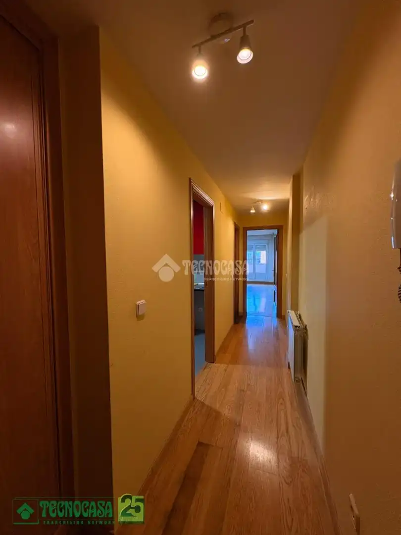 Flat for sale in Urbanización San Isidro