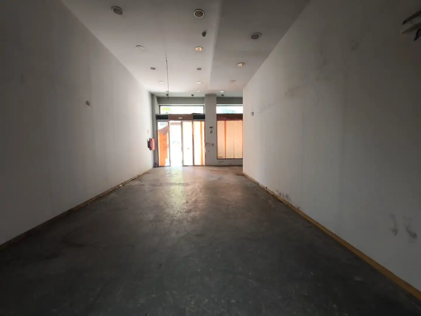 Local comercial en venda a Calle de Olite 18, imagen 9