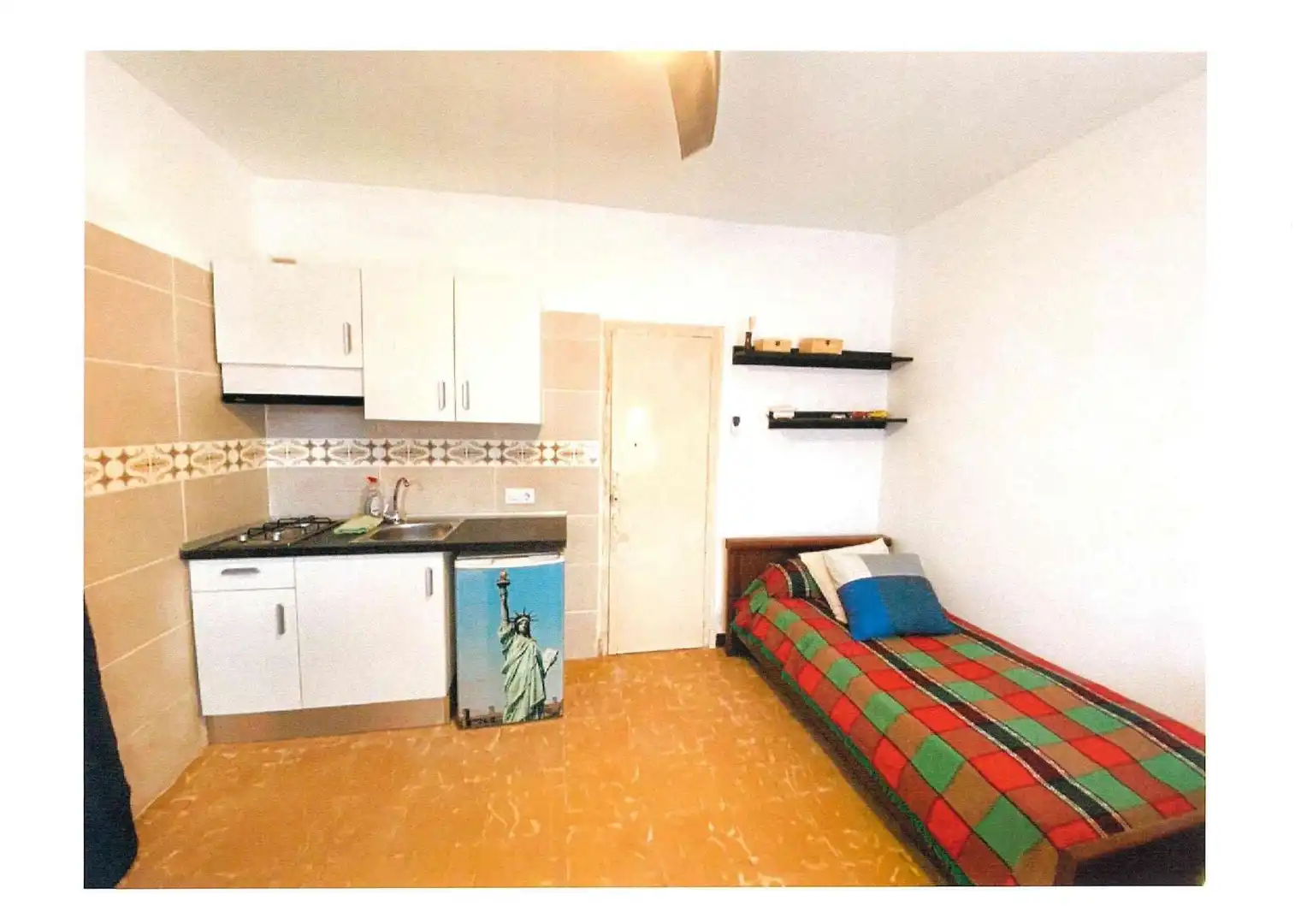 Habitación de Planta baja en venta en Calonge i Sant Antoni con Calefacción y Terraza