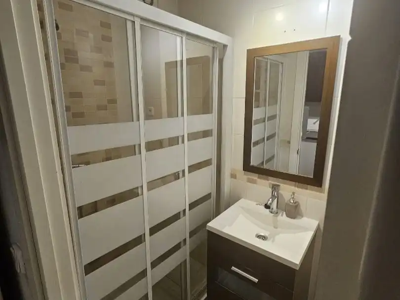 Baño de Loft de alquiler en Usera