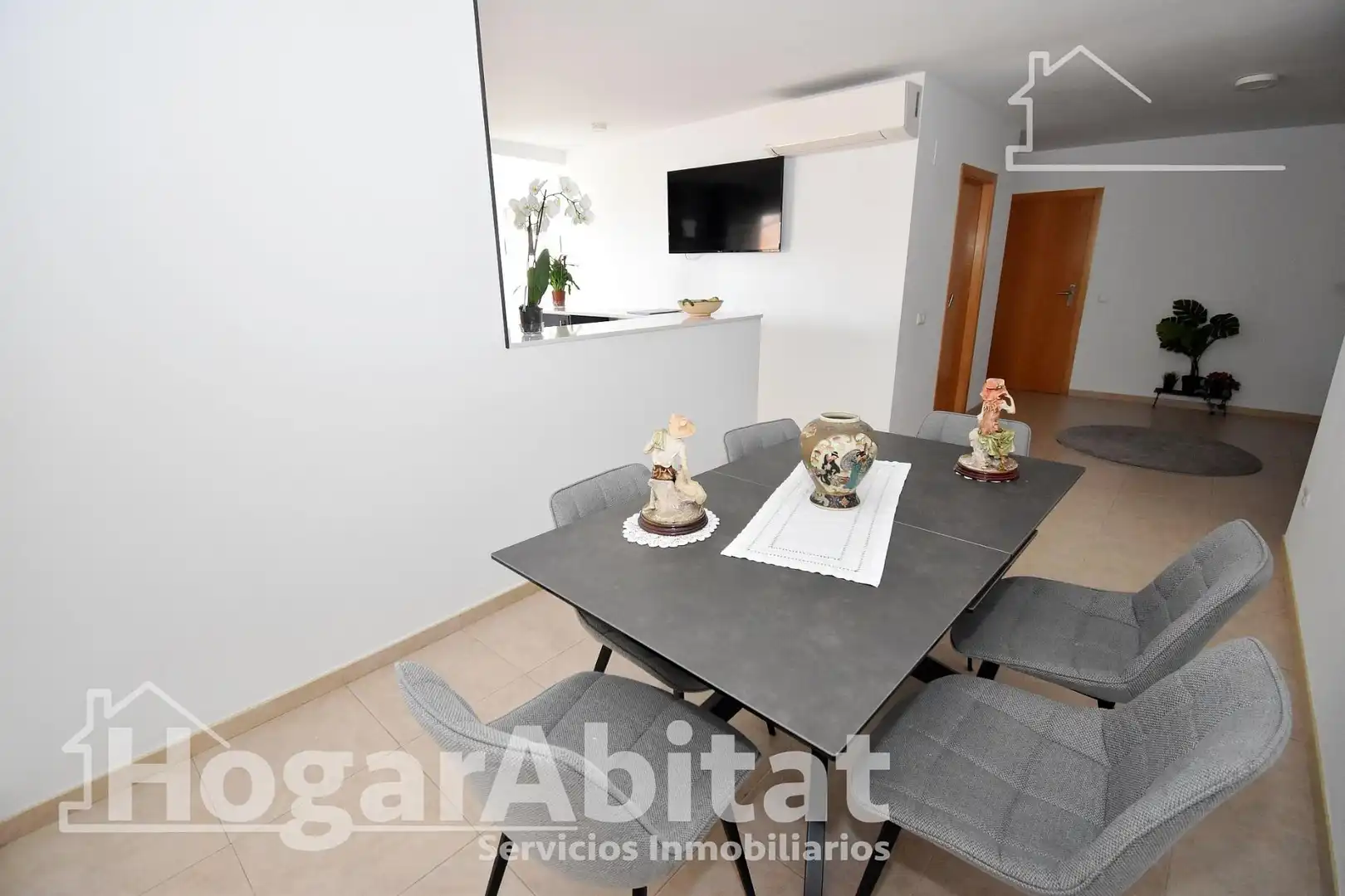 Wohnzimmer von Dachboden zum Verkauf in Burriana / Borriana mit Klimaanlage, Heizung und Terrasse