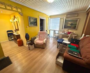 Living room of Flat for sale in  Valencia Capital  with Air Conditioner and Parquet flooring