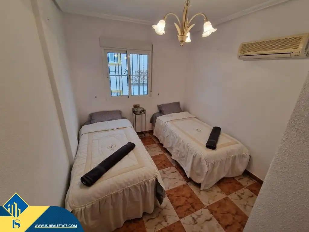 Bedroom of Duplexes for rent in Orihuela  with Air Conditioner, Terrace and Furnished