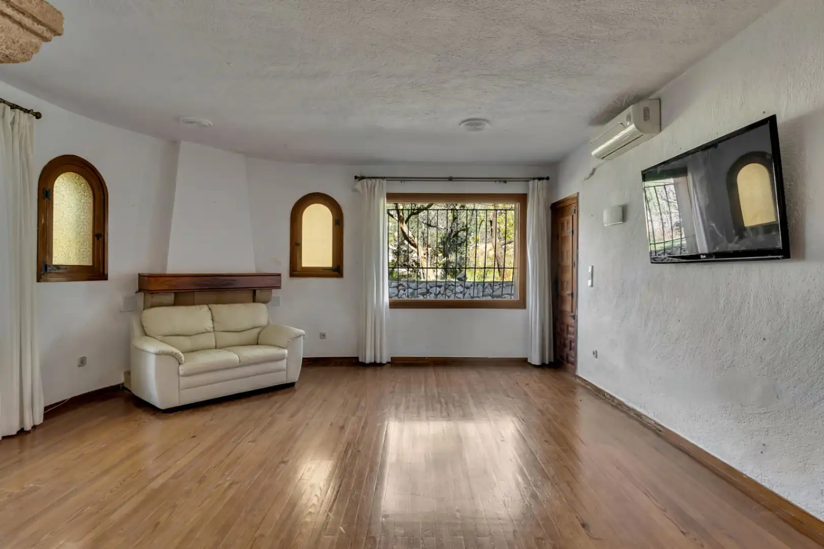Living room of Houses for sale in Jávea / Xàbia  with Air Conditioner, Heating and Private garden