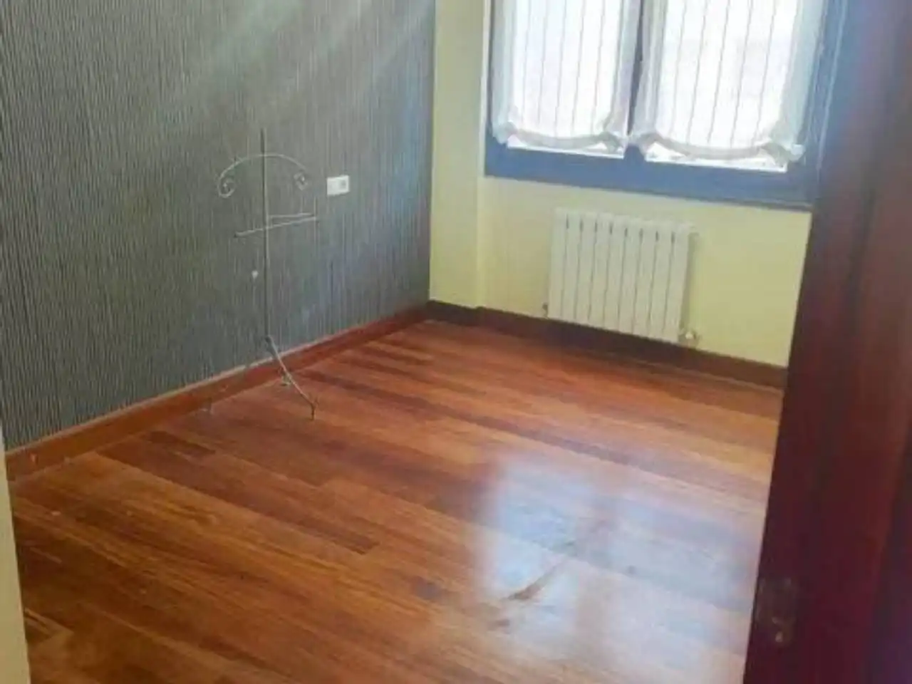 Dormitori de Pis en venda en Leioa