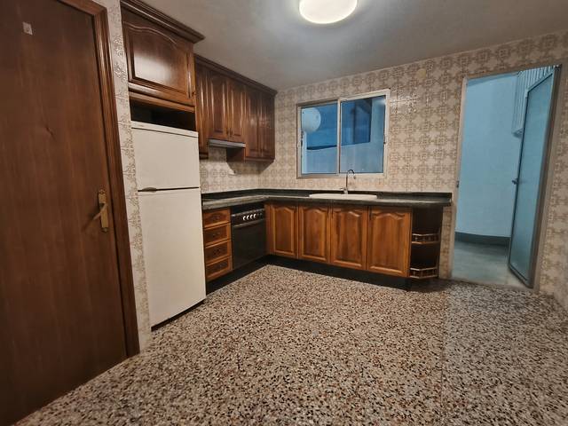 Piso en Alquiler en Carrer Pare Carles Ferrís, 65 en Benipeixcar - El Raval