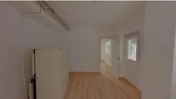 Habitación de Local de alquiler en Madrid con Aire acondicionado y Calefacción