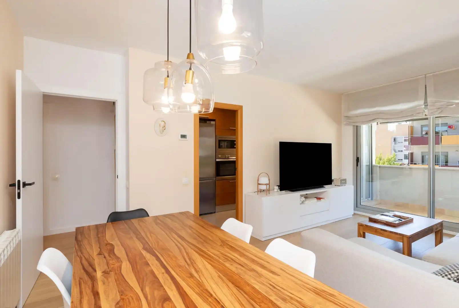 Sala de estar de Piso en venta en Terrassa con Calefacción y Piscina comunitaria