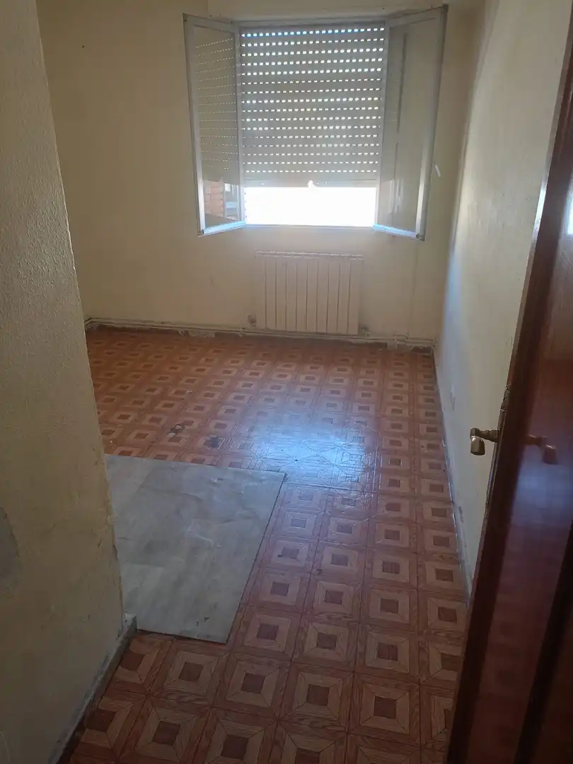 Piso en venta en C/ Padre Marín, San Millán - Ayuntamiento