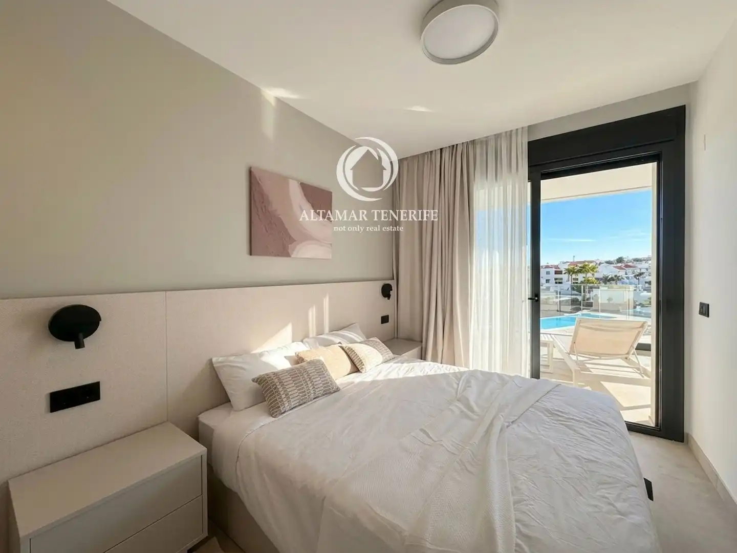 Schlafzimmer von Wohnungen zur Miete in Adeje mit Terrasse, Abstellraum und Schwimmbad