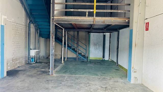 Nave industrial en Alquiler en El Higuerón