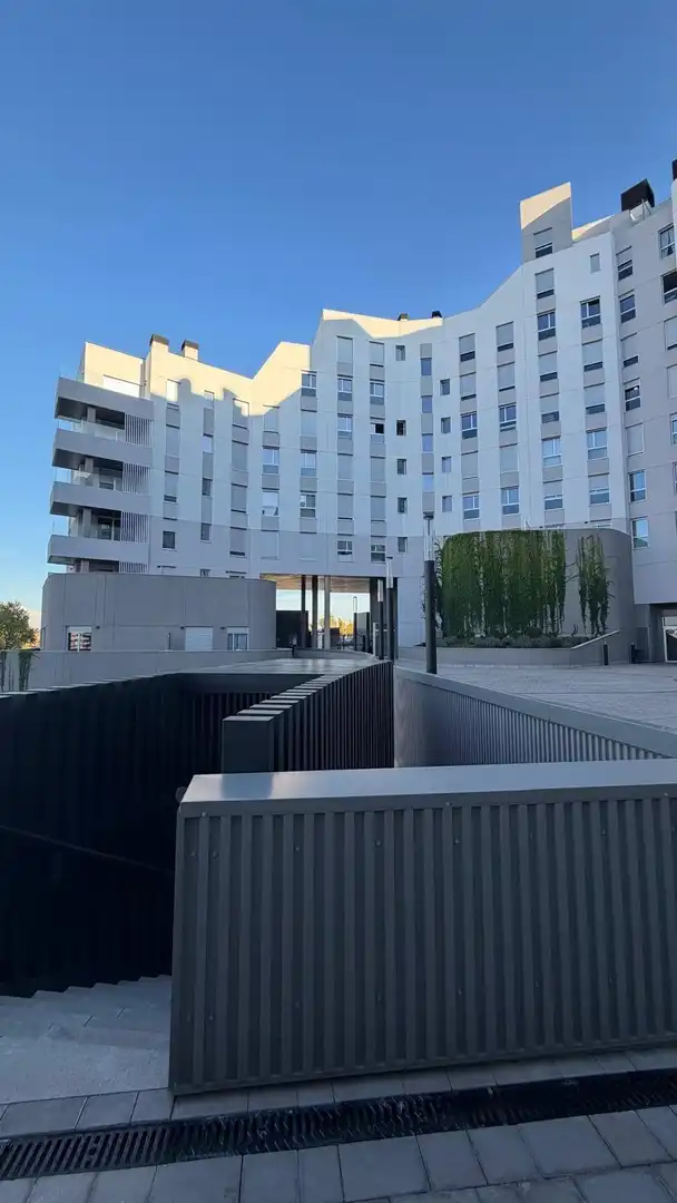 Vista exterior de Apartament de lloguer en Hortaleza