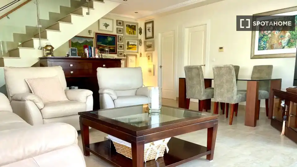 Sala d'estar de Pis de lloguer en Cullera amb Aire condicionat, Calefacció i Moblat