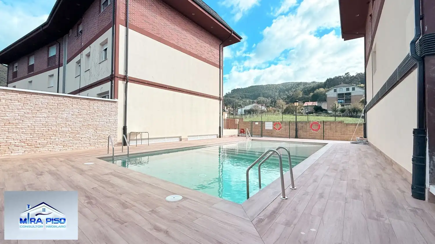 Piscina de Dúplex en venda en Limpias, Cantabria