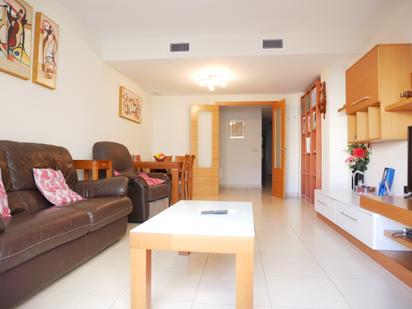 Flat for sale in Gandia  with Air Conditioner and Balcony