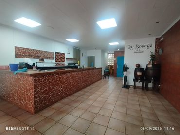 Local comercial en venda a Calle Calle Pintor Antonio López