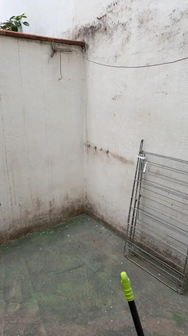 Terraza de Piso para compartir en Granada con Calefacción, Terraza y Amueblado