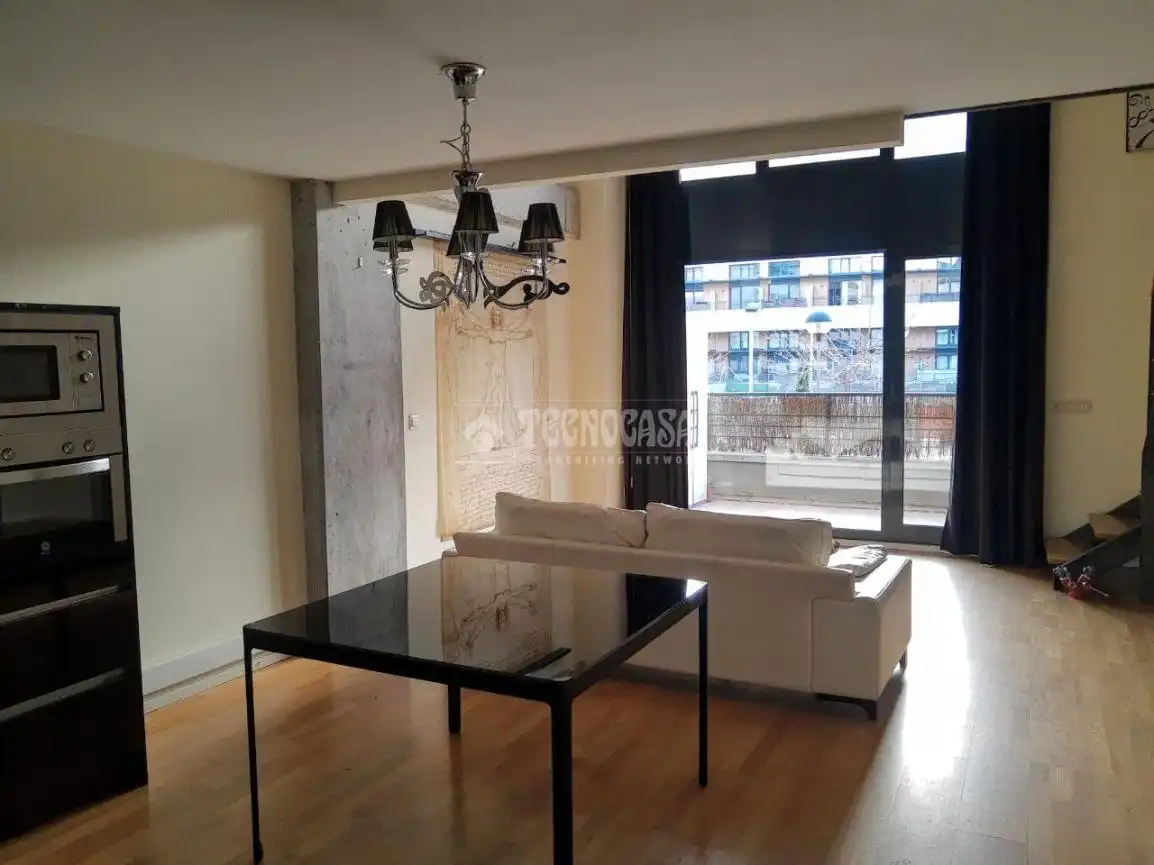 Sala de estar de Piso en venta en Tres Cantos con Aire acondicionado, Calefacción y Piscina comunitaria