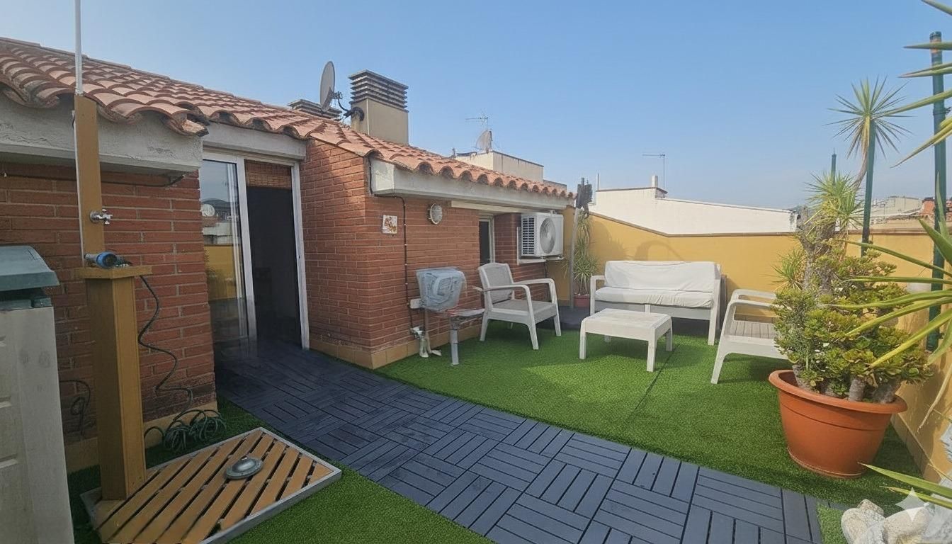 Terrassa de Dúplex en venda en Olesa de Montserrat amb Balcó