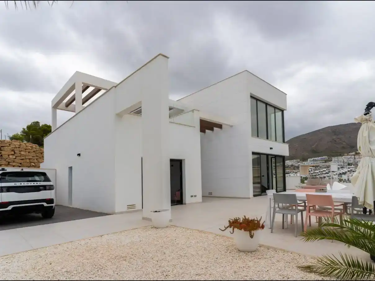 Außenansicht von Wohnungen zur Miete in Finestrat mit Klimaanlage, Schwimmbad und Balkon
