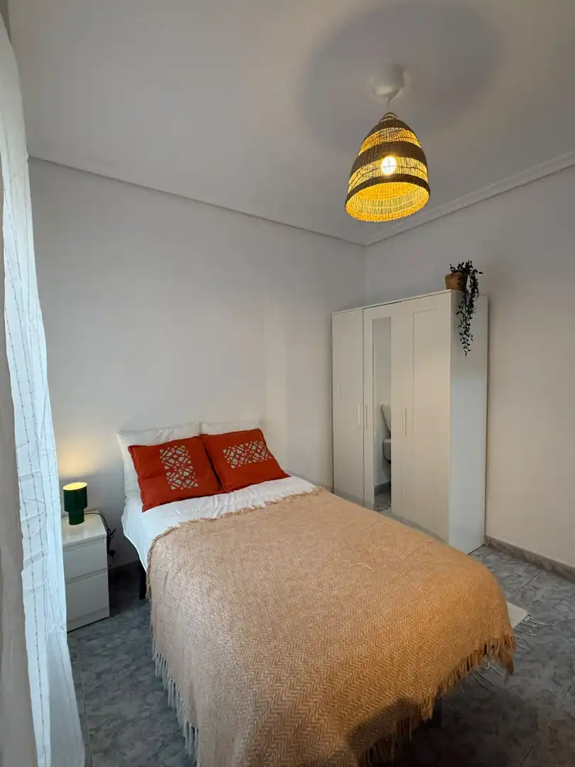 Bedroom of Flat for sale in  Logroño  with Heating, Terrace and Balcony