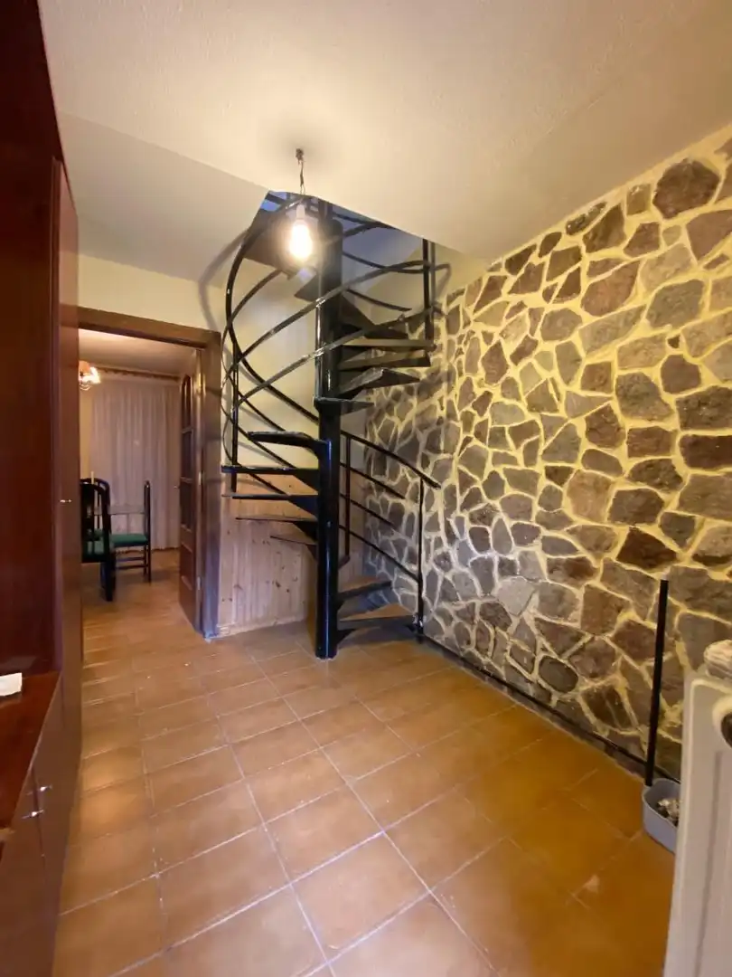 Casa o chalet en venta en La Pola de Gordón  con Calefacción