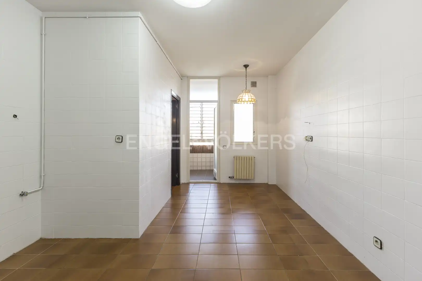 Flat for sale in Barcelona  with Air Conditioner, Heating and Private garden
