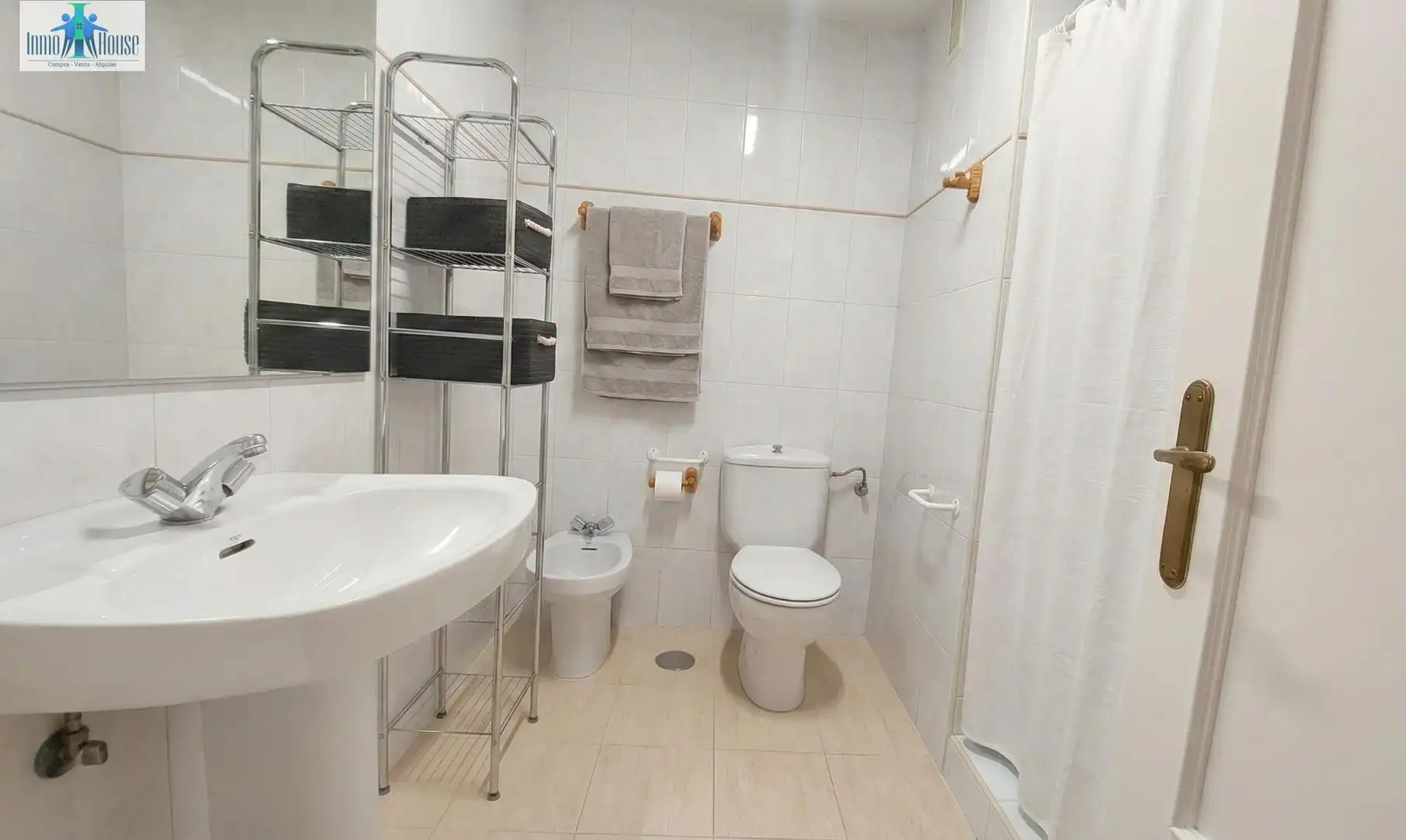 Bathroom of Flat for sale in Albacete  with Heating, Storage room and Furnished