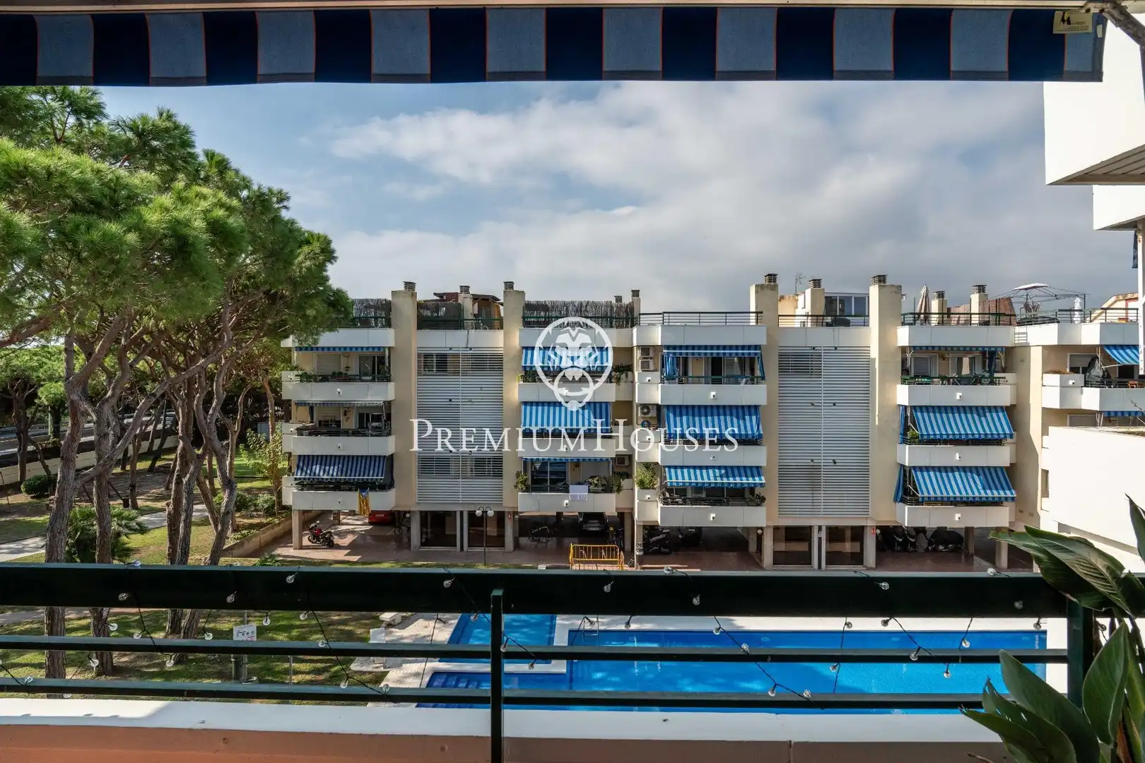 Exterior view of Flat for sale in Gavà Mar