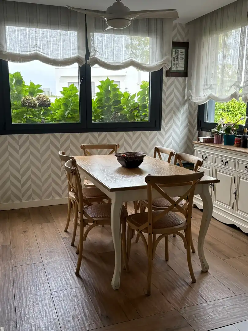 Comedor de Casa o chalet en venta en Madrid con Aire acondicionado, Calefacción y Trastero